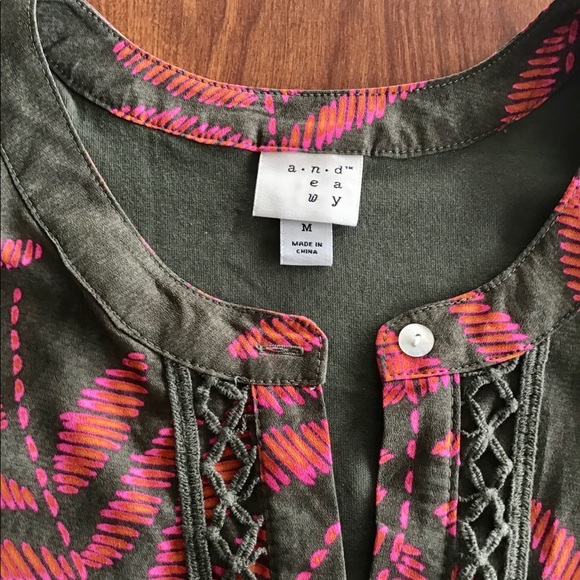 Button Up Tank - Picture 2 of 2